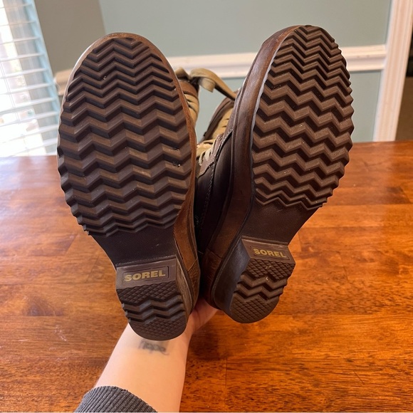 Sorel Women's Sorelia Earhart Leather Boot size 7 - Picture 7 of 8